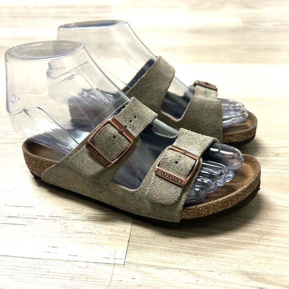Birkenstock Sandals Arizona Kids EU 31/US 13 Soft Footbed Taupe Suede 2 Strap - Picture 2 of 13